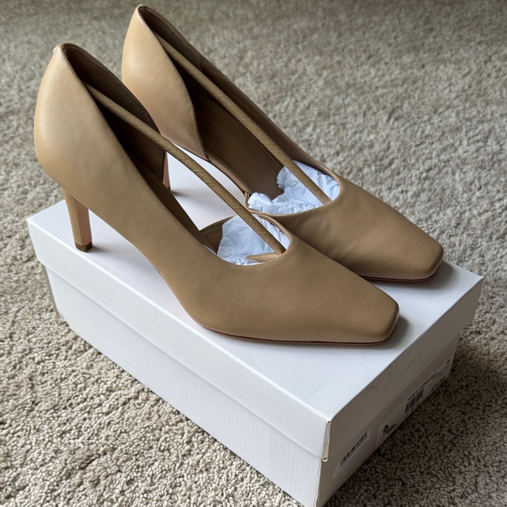 Vince Tan Leather Heels